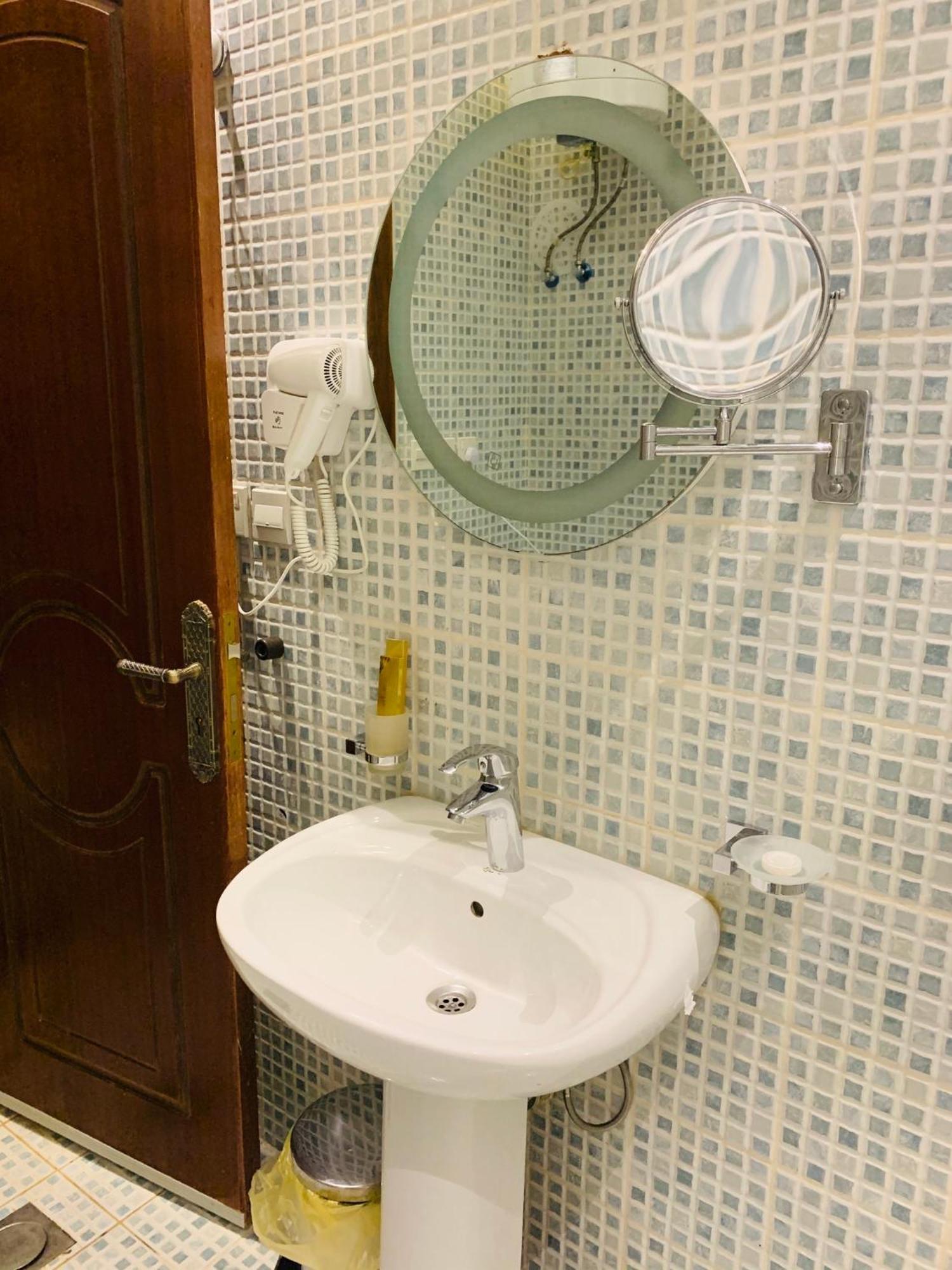 Al Bateel Furnished Apartments Rijad Zewnętrze zdjęcie